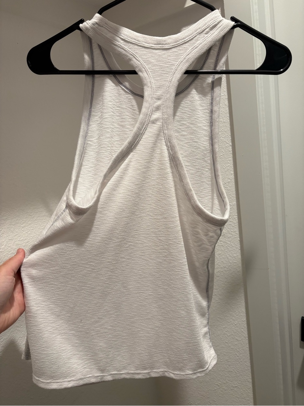 Vuori White Racerback Tank Top - Picture 3 of 3